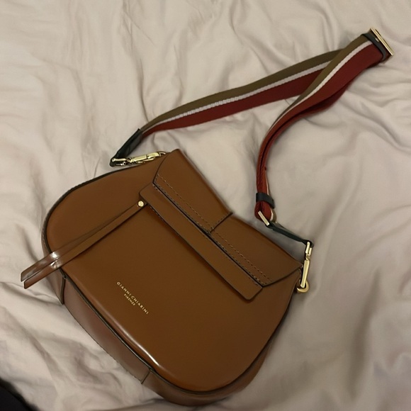 Gianni Chiarini Handbags - Gianni Chiarini Leather Saddle Bag